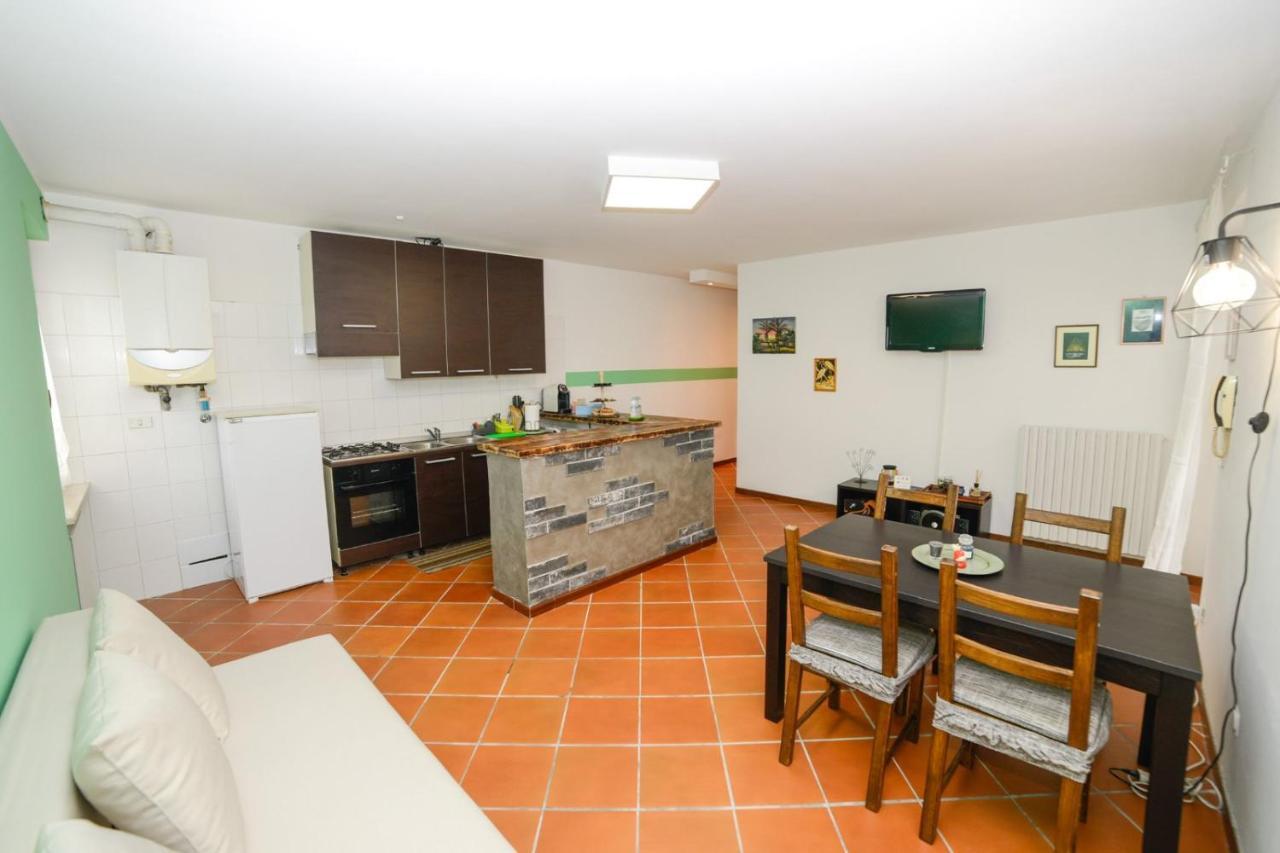 Loft Free Parking Agli Ulivi Moderno E Spazioso بسكييرا ديل غاردا المظهر الخارجي الصورة