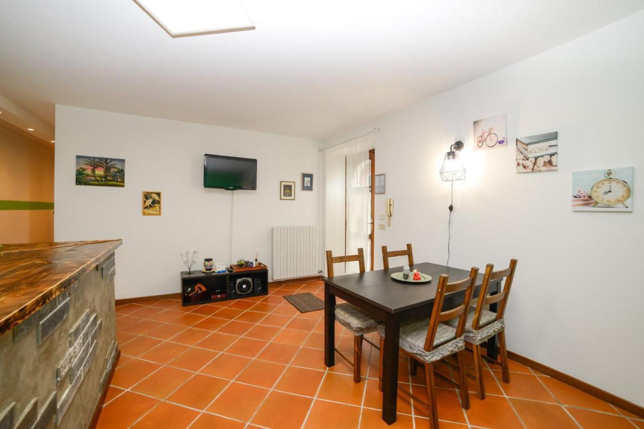 Loft Free Parking Agli Ulivi Moderno E Spazioso بسكييرا ديل غاردا المظهر الخارجي الصورة