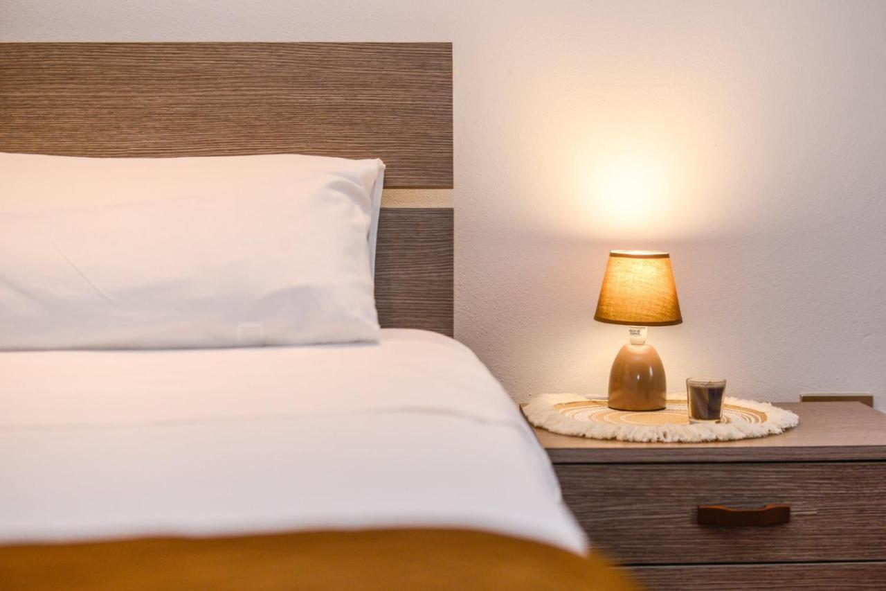 Loft Free Parking Agli Ulivi Moderno E Spazioso بسكييرا ديل غاردا المظهر الخارجي الصورة
