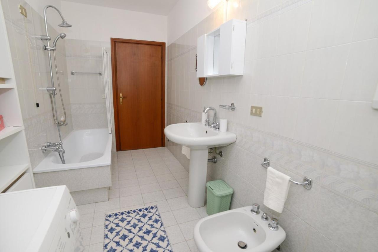 Loft Free Parking Agli Ulivi Moderno E Spazioso بسكييرا ديل غاردا المظهر الخارجي الصورة